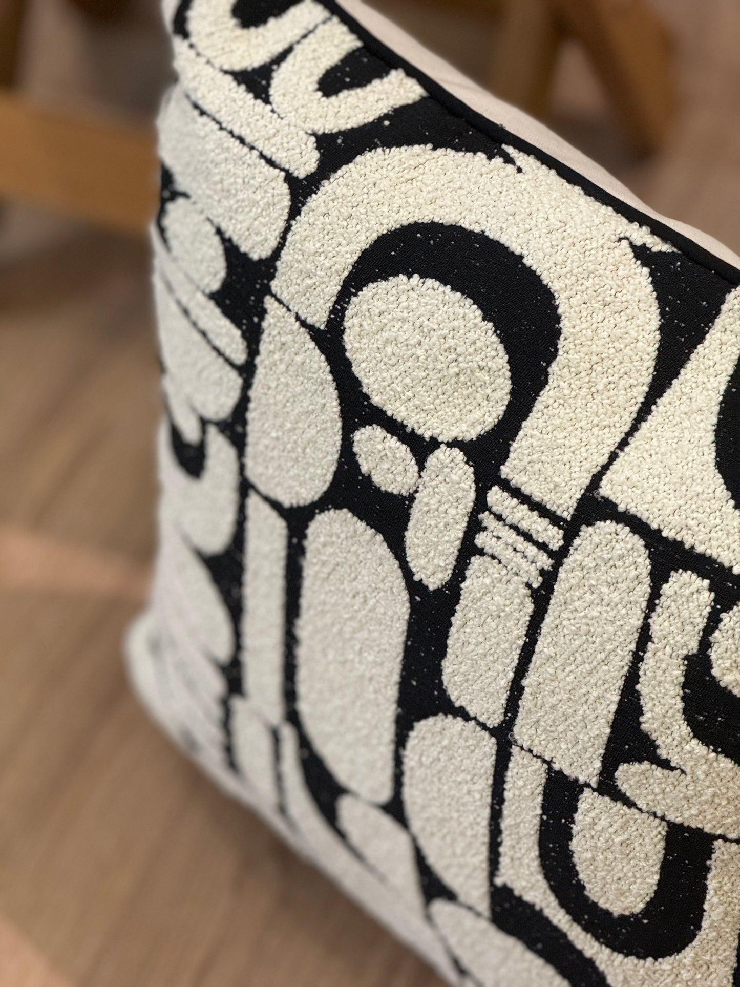 Black White Plush Texture Boucle Piped Cushion Cover