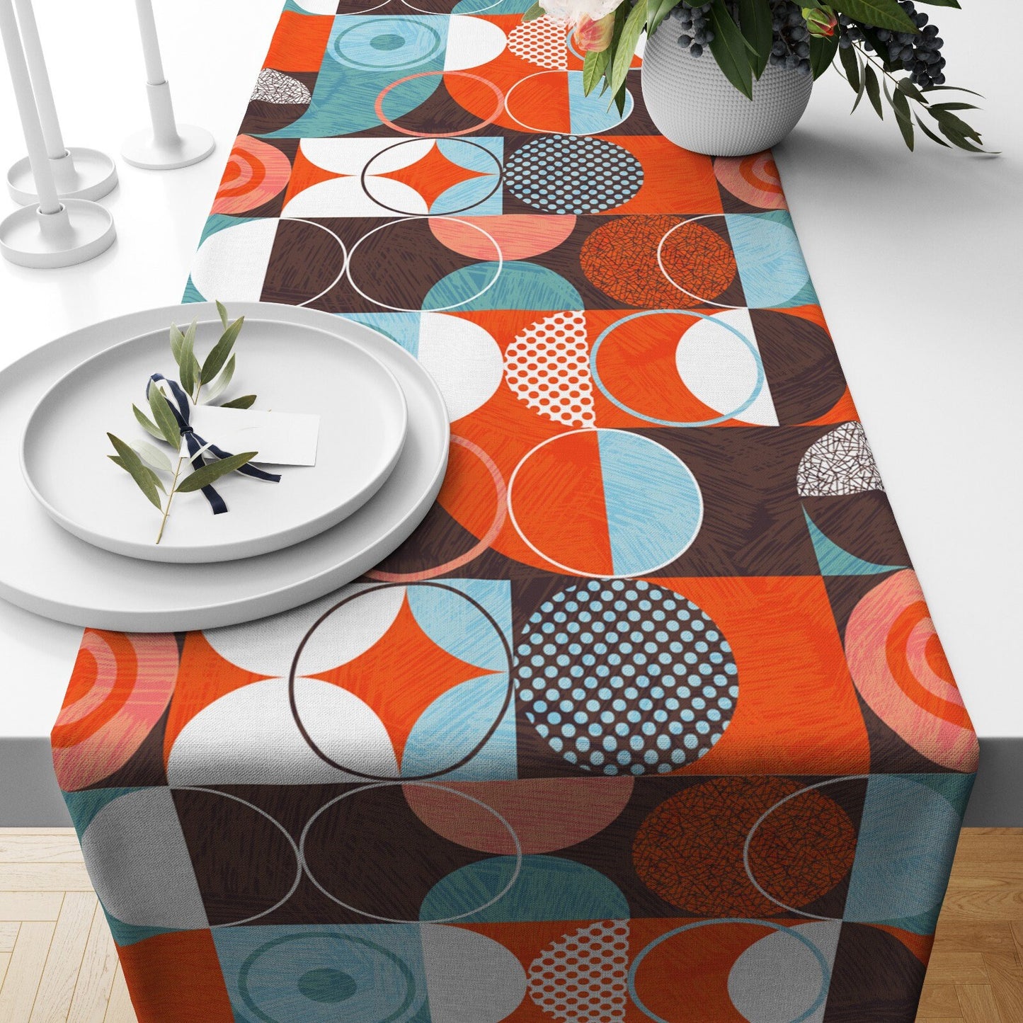 Abstract Retro Mid Century Modern Table Runner