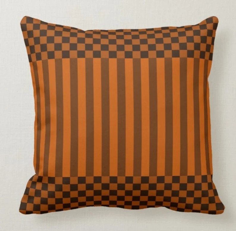 Worn Look Ethnic Geometric Traditional Cushion Cover