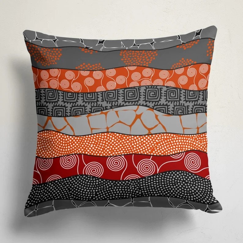 Worn Look Ethnic Geometric Traditional Cushion Cover