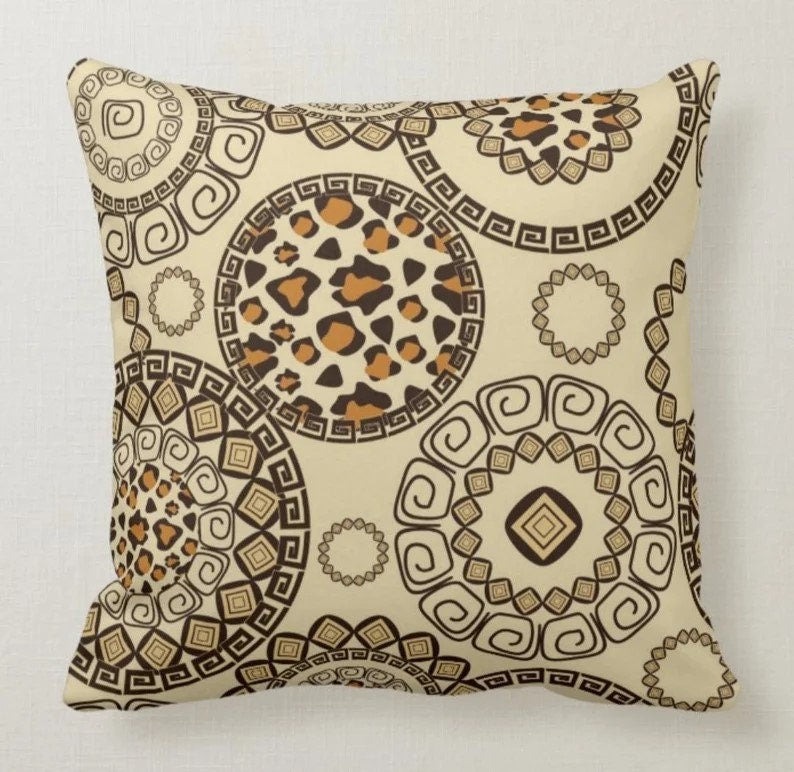 Worn Look Ethnic Geometric Traditional Cushion Cover