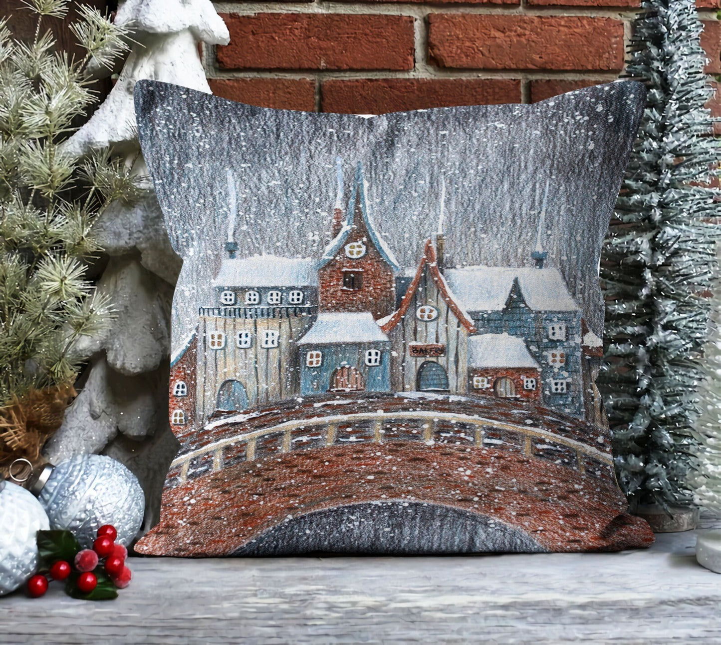 Snowman Winter House Festive Season Cushion Cover