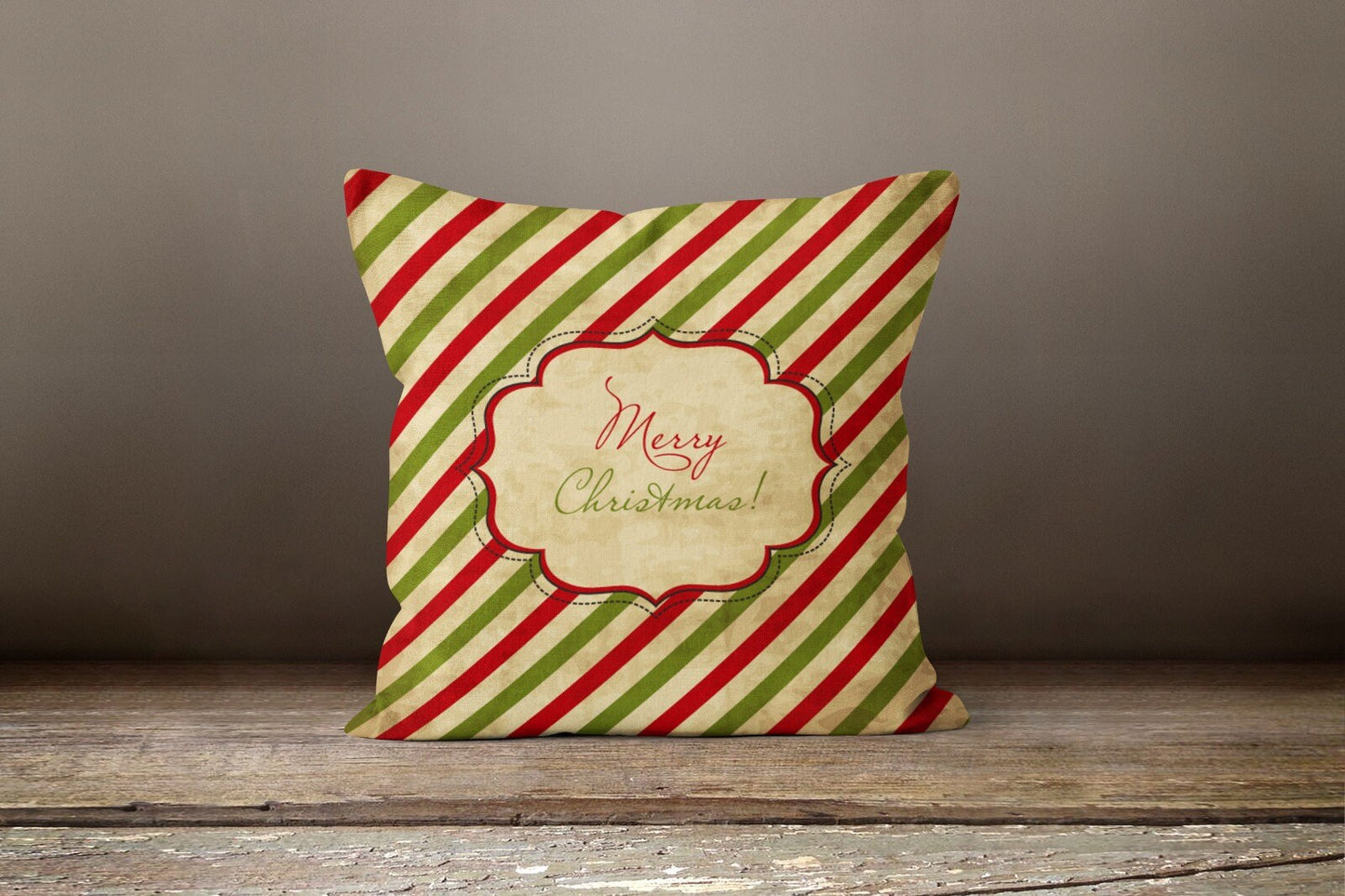 Merry Christmas Wreath Cushion Cover, Classic Holiday Design