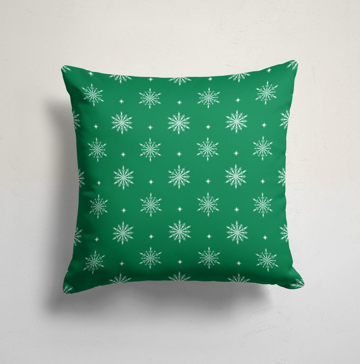 Red and Green Winter Decor Merry Christmas Cushion Cover