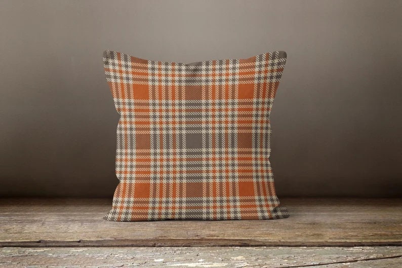 Fall Trend Dry Leaves Autum Cushion Cover